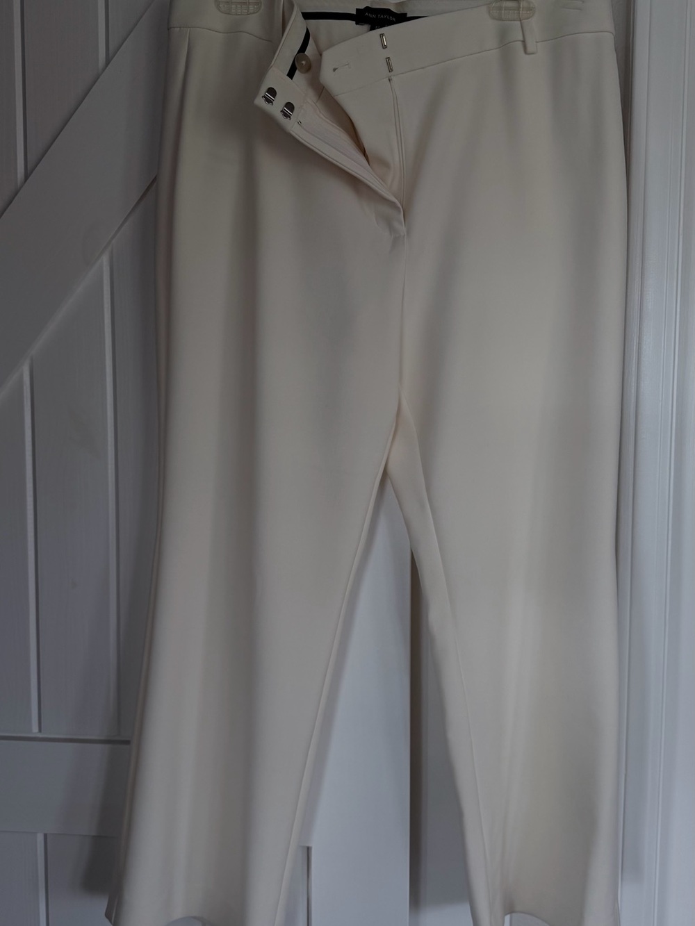 Ann Taylor Cream Wide-Leg Trousers with Clean Waistband